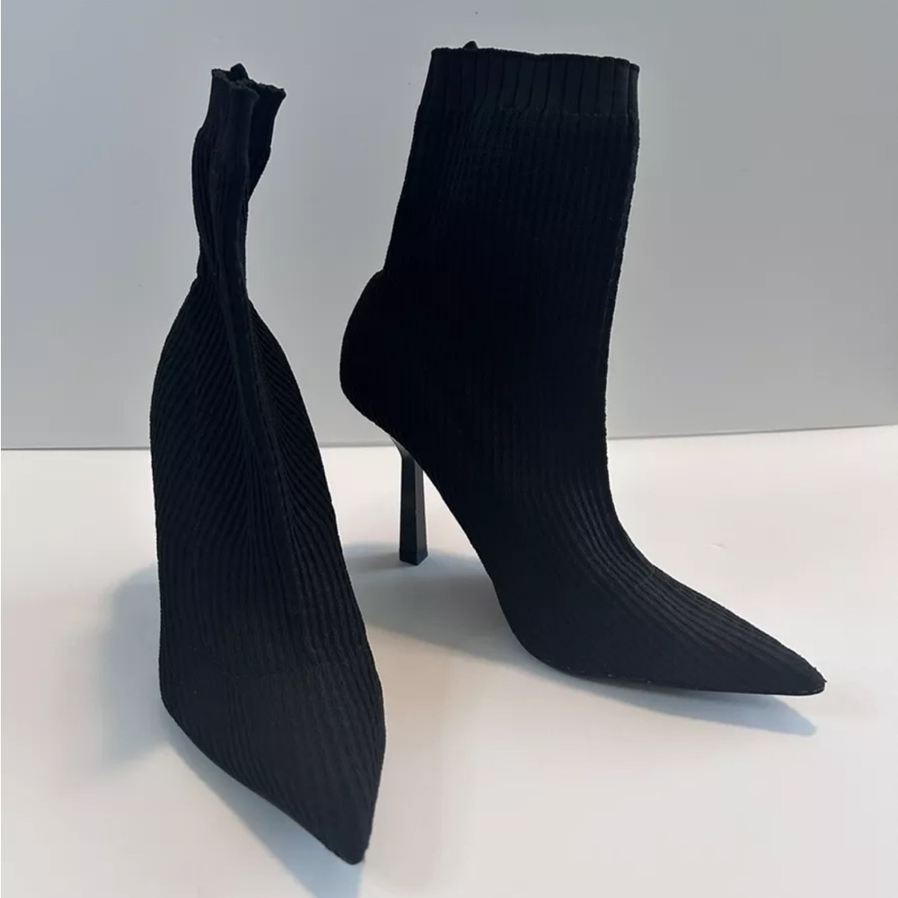 Zara Black Fabric Sock Ankle Booties With Heel Size 8 or 8.5 - Picture 2 of 8